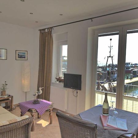 Ferienwohnung Kutterfisch Direkt Im Stadthafen Sassnitz Exterior foto
